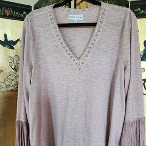Knox Rose bell sleeve V-neck top SizeXL